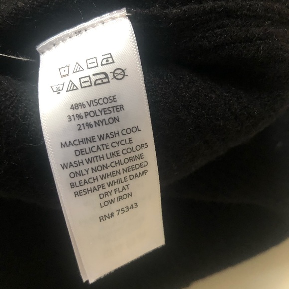 NANETTE LEPORE Black Pleated SKIRT Classic New XS - Picture 7 of 7